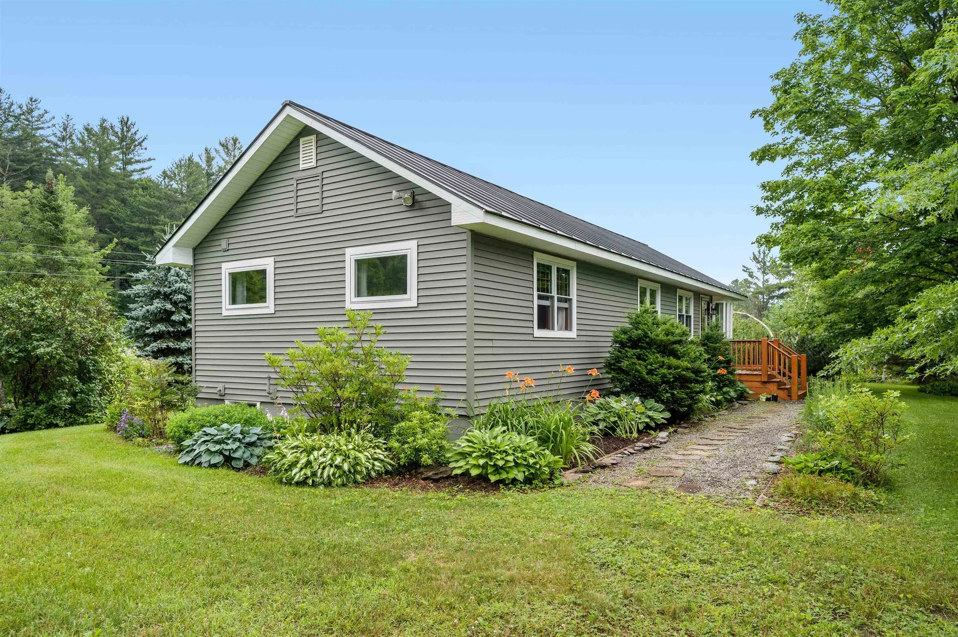 1934 South Walden Road Cabot VT 05647