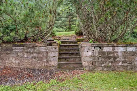 1934 South Walden Road Cabot VT 05647