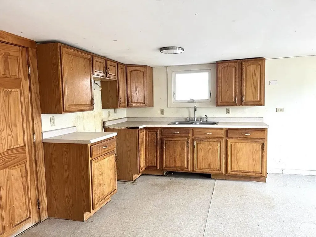 259 Main Street Winooski VT 05404