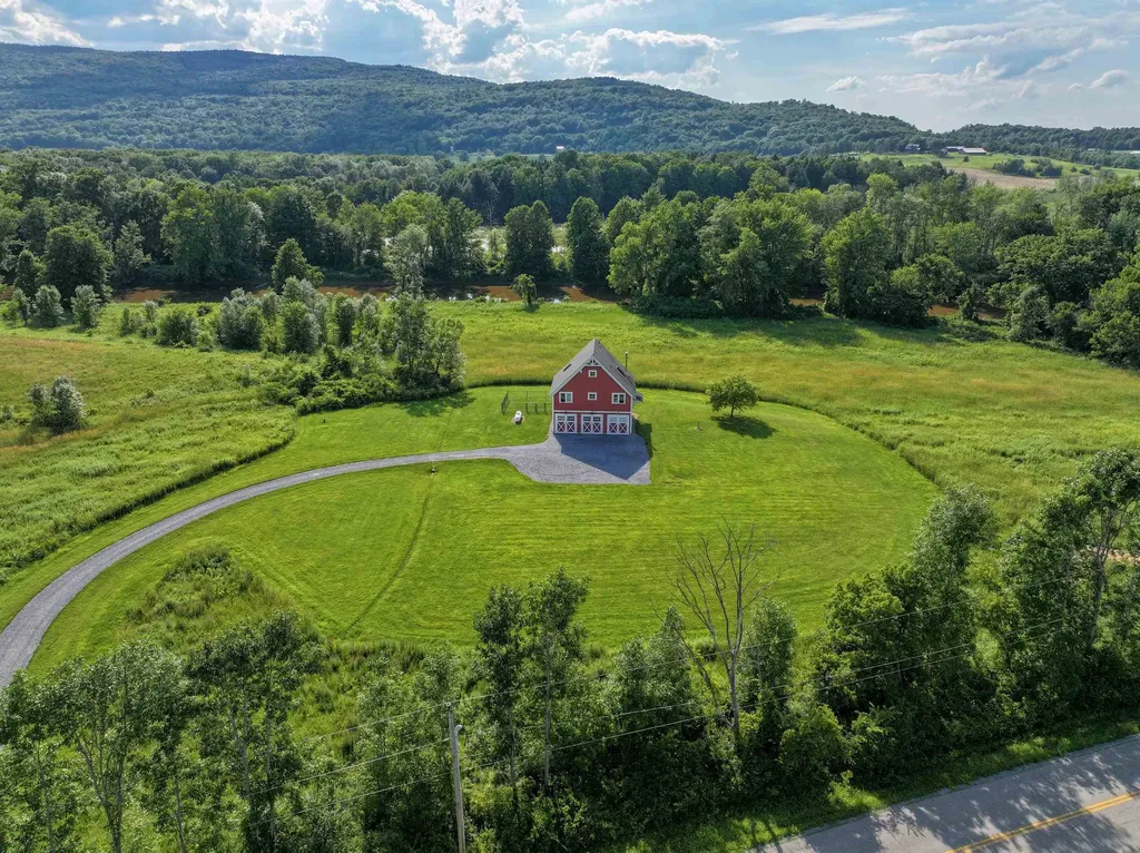 3345 Quaker Village Road Weybridge VT 05753