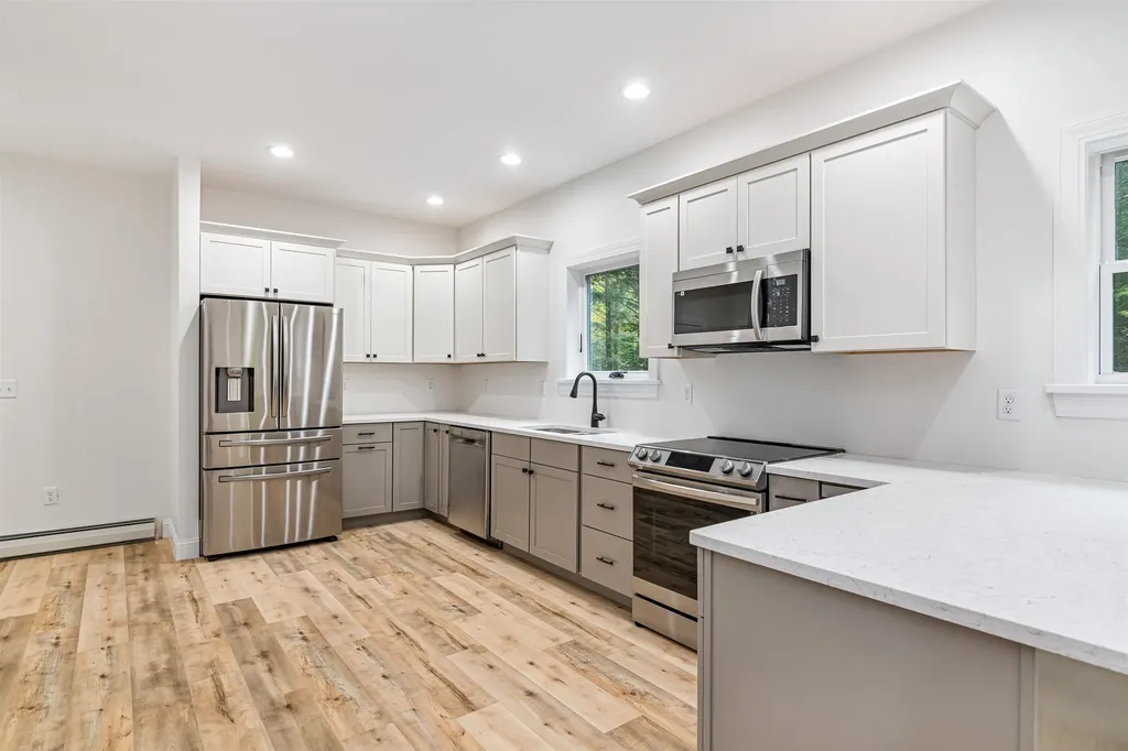 275 Kays Way Fletcher VT 05444