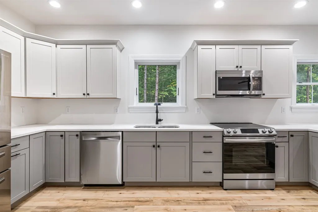 275 Kays Way Fletcher VT 05444