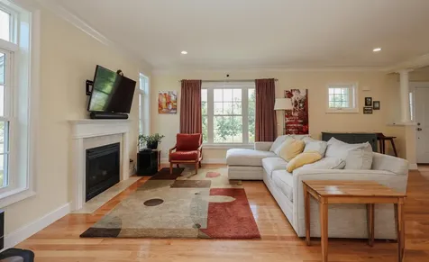 17 Copley Court Auburn NH 03032