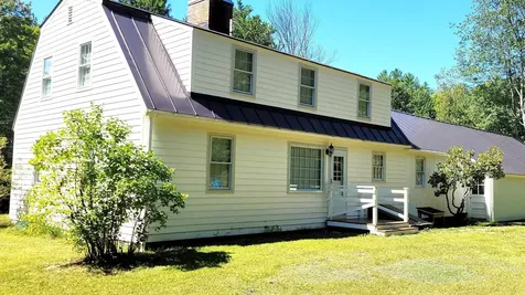 67 Fairgrounds Road Bradford NH 03221