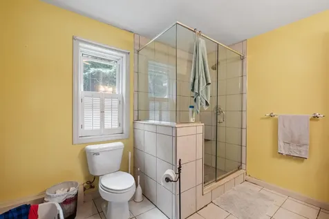 35 March Road Sanbornton NH 03269