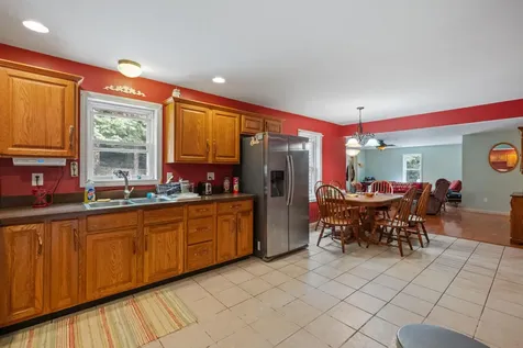 35 March Road Sanbornton NH 03269