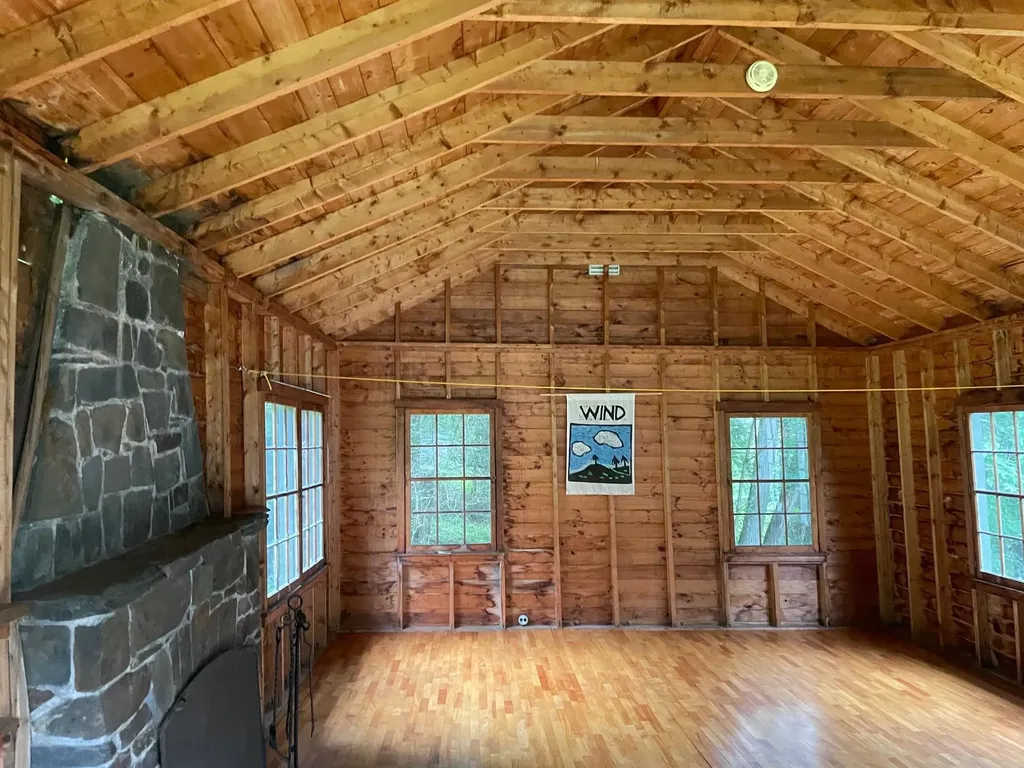 75 Van Hook Road Greensboro VT 05841