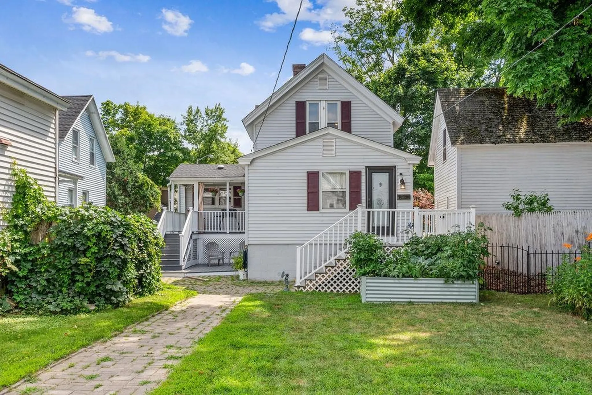 9 Lyndon Street Concord NH 03301