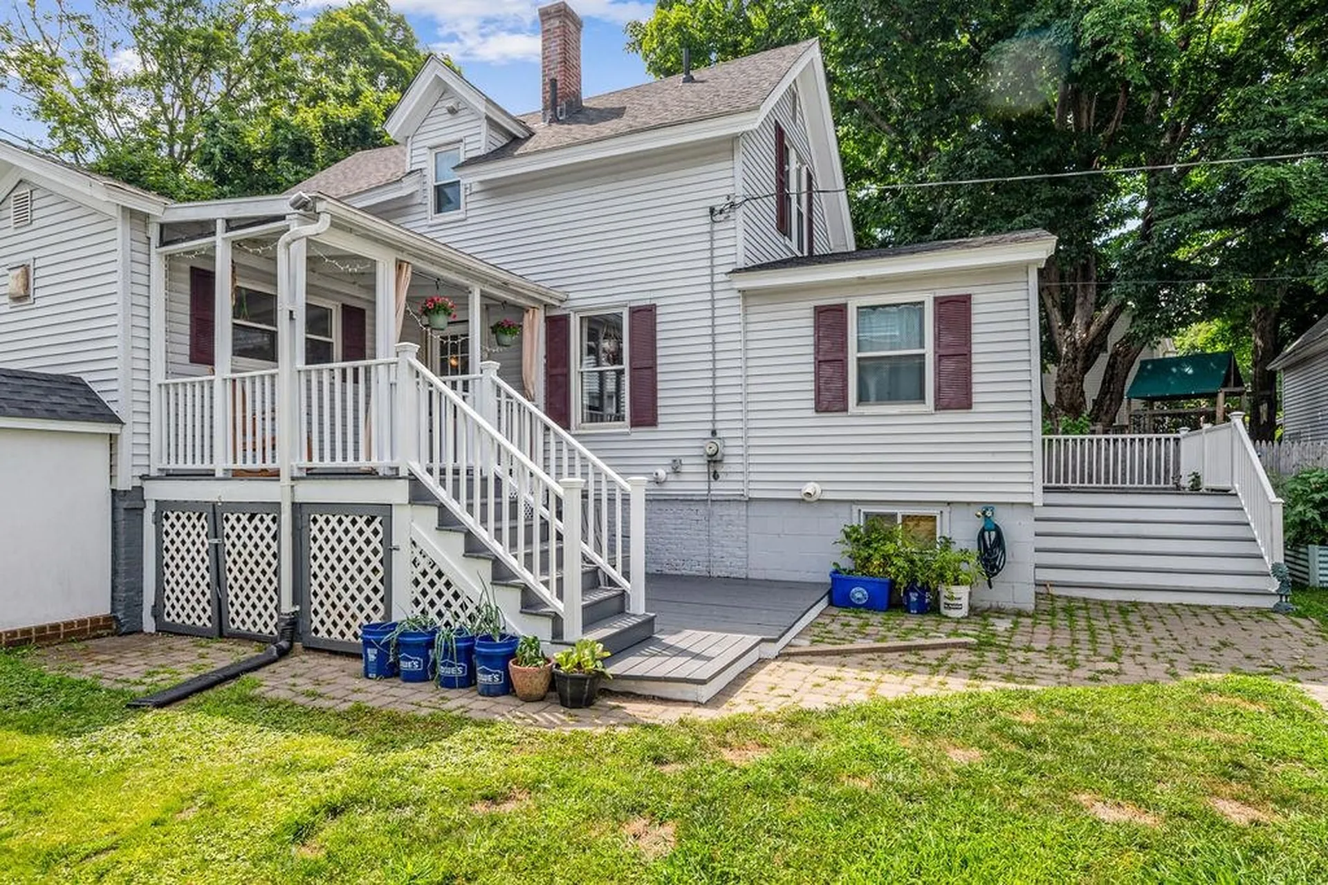 9 Lyndon Street Concord NH 03301
