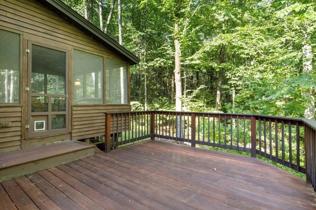 10 Sheep Road Lee NH 03861