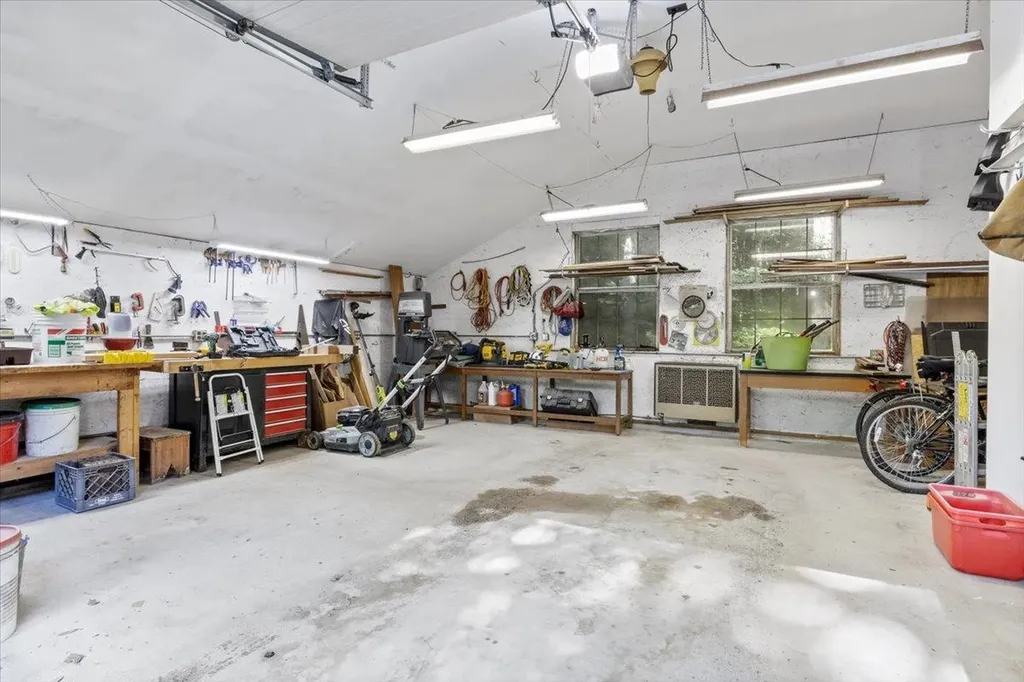 10 Sheep Road Lee NH 03861