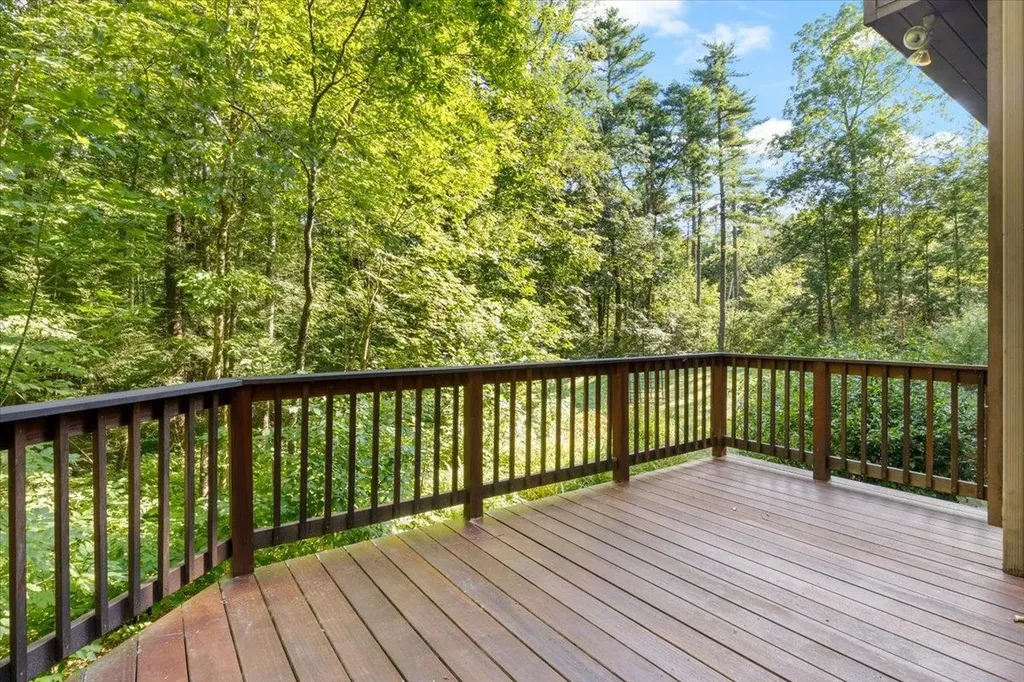 10 Sheep Road Lee NH 03861