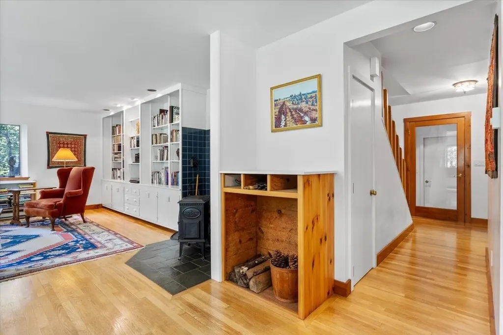 10 Sheep Road Lee NH 03861