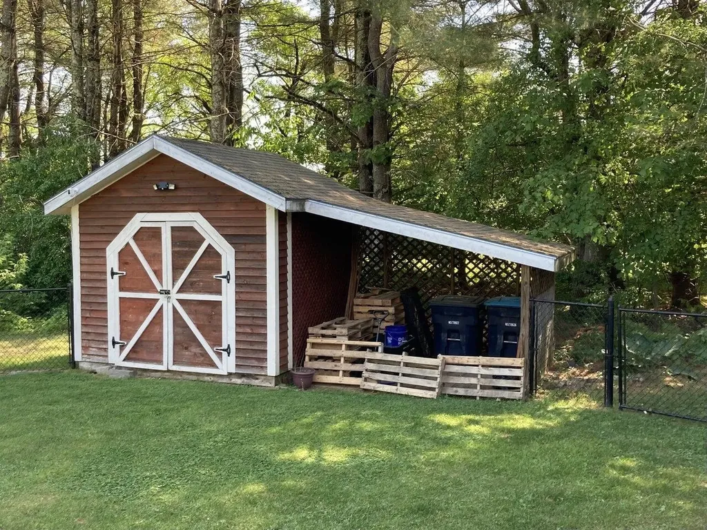 45 Rowland Road Fairfax VT 05454