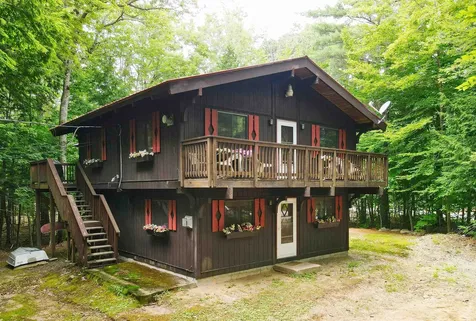 395 Limac Circle Conway NH 03813