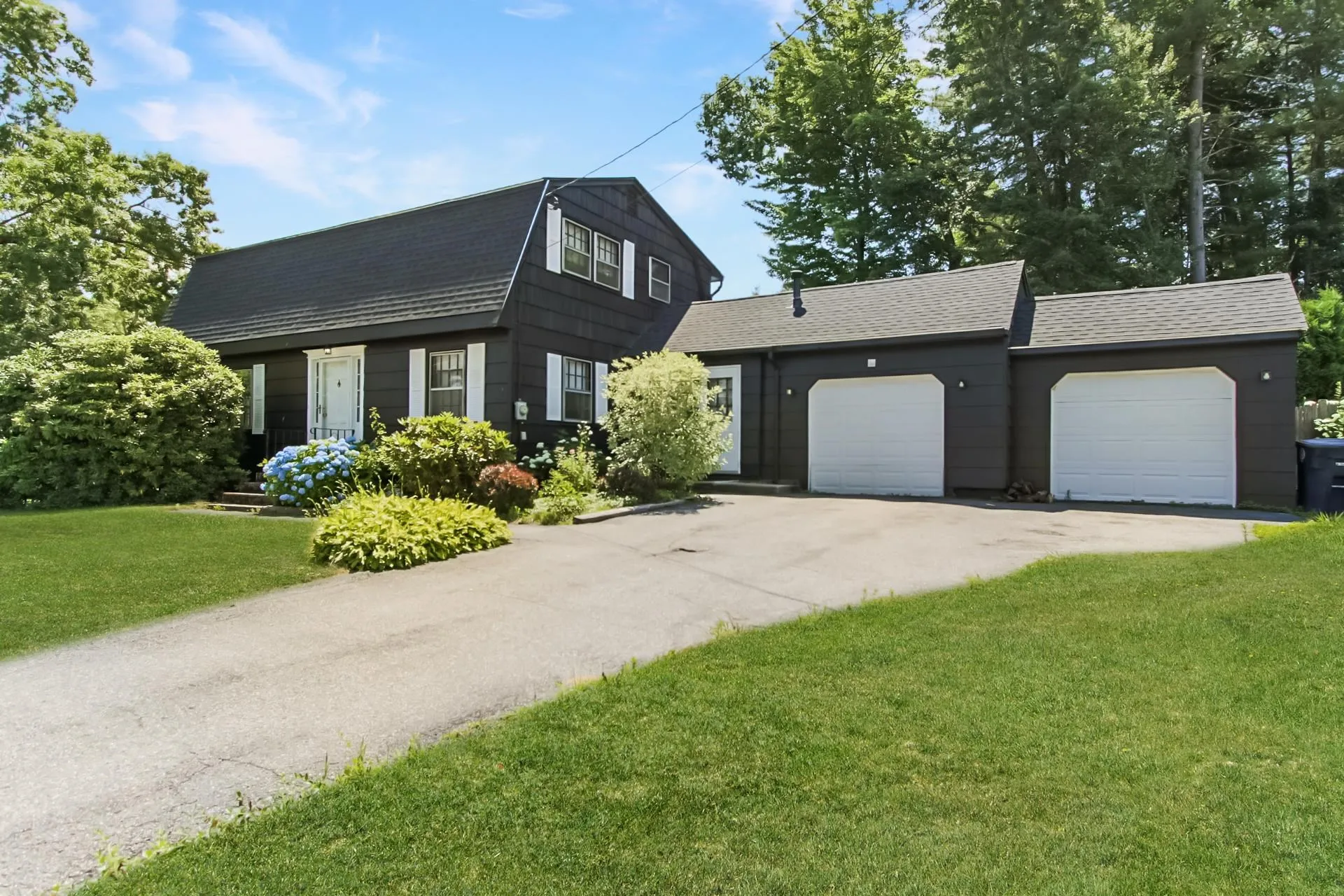 34 Nottingham Drive Nashua NH 03062