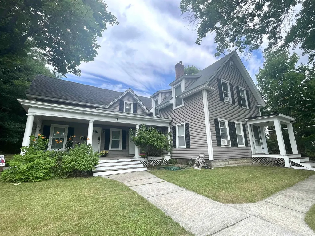 76 East Broadway Street Derry NH 03038