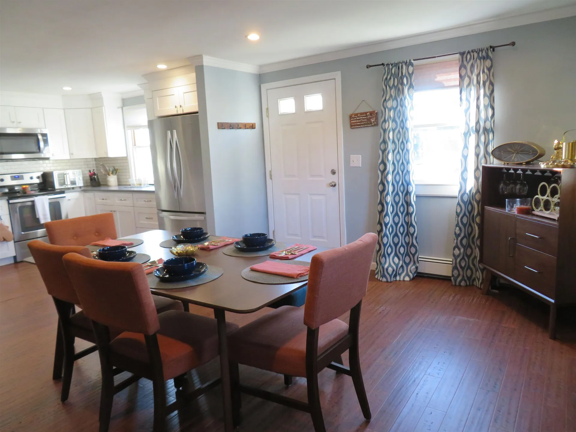 49 East Glenwood Street Nashua NH 03060