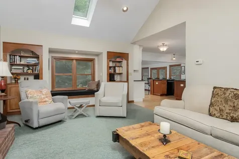 15 Hillside Drive Brookline NH 03033