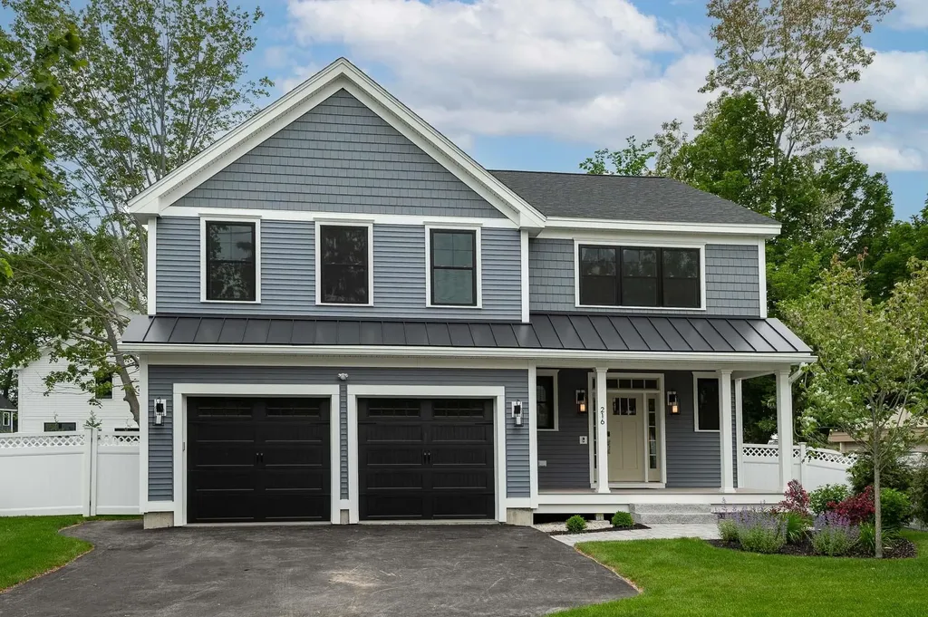 216 Woodbury Avenue Portsmouth NH 03801