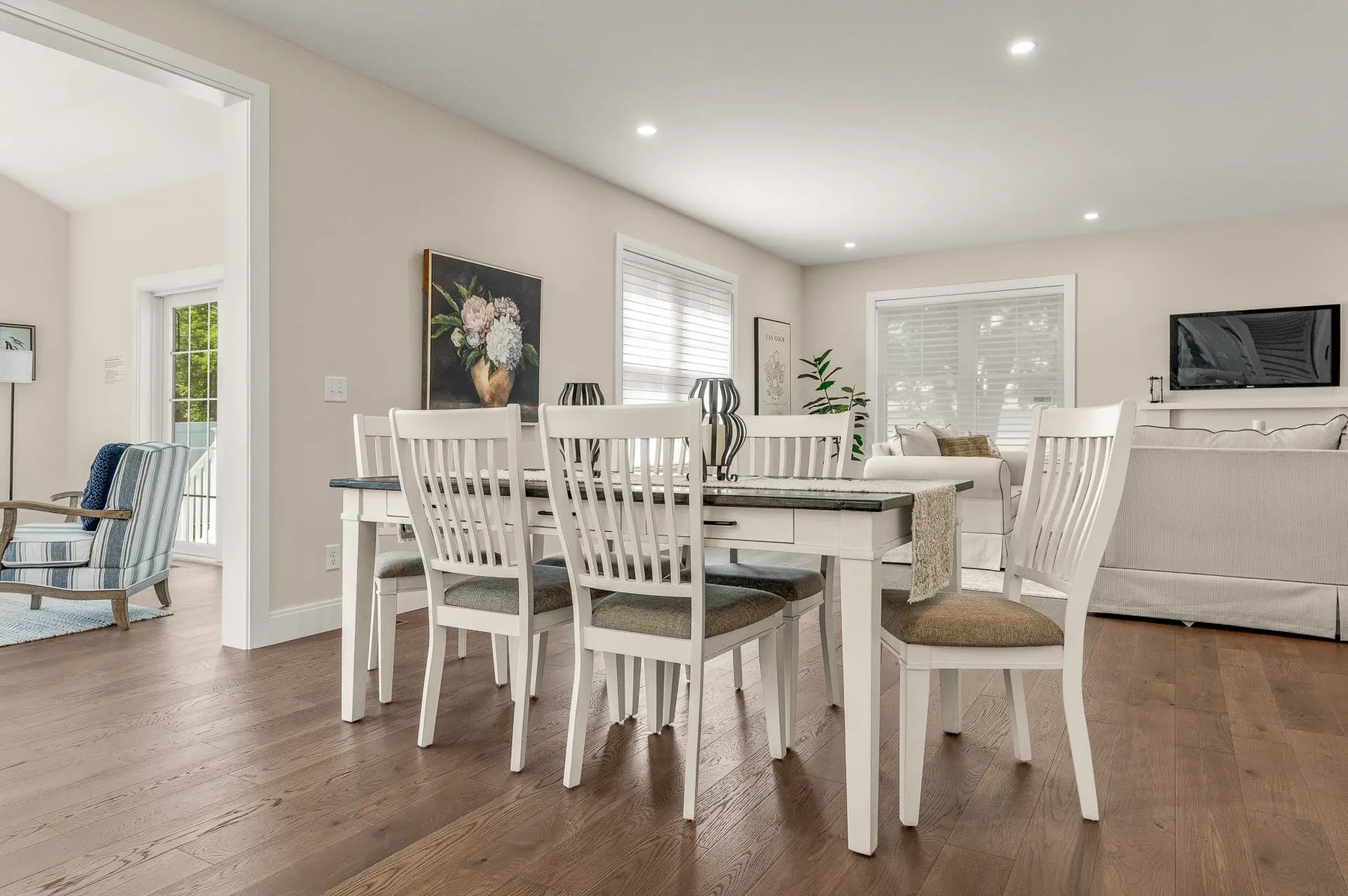 216 Woodbury Avenue Portsmouth NH 03801