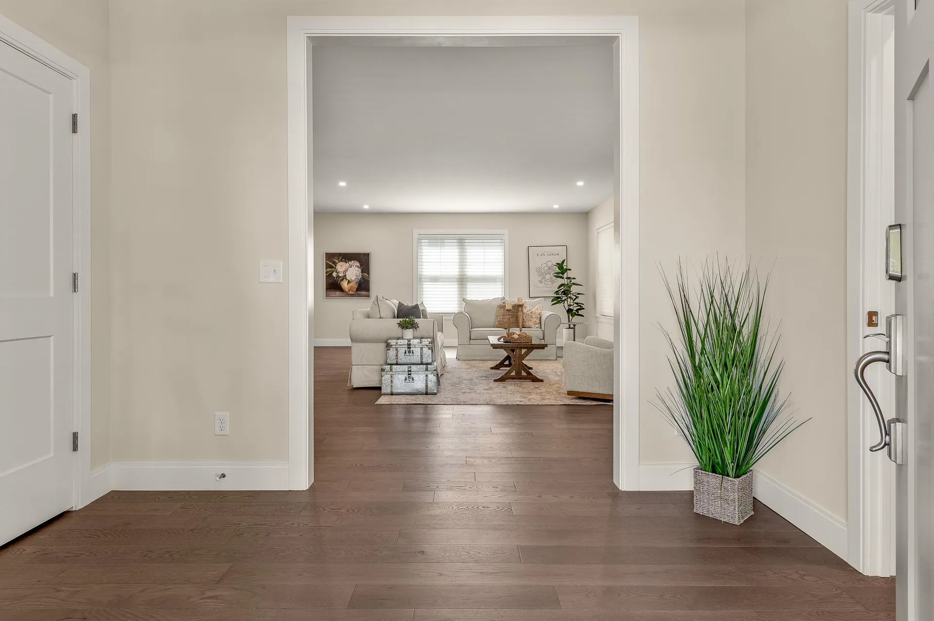 216 Woodbury Avenue Portsmouth NH 03801