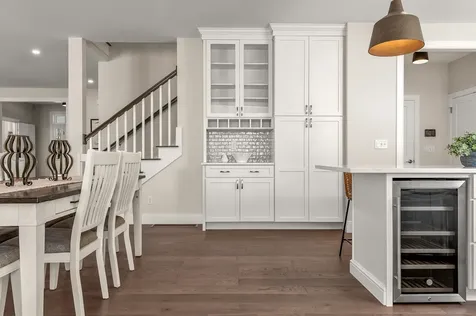 216 Woodbury Avenue Portsmouth NH 03801