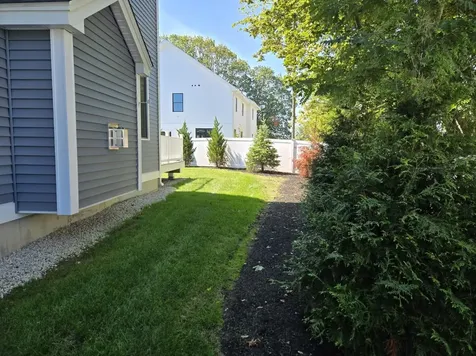 216 Woodbury Avenue Portsmouth NH 03801