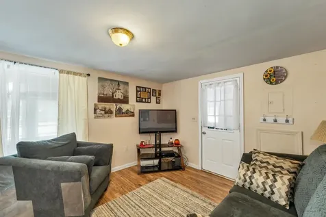 2 Winnisquam Shore Tilton NH 03276