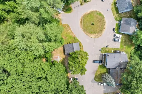 2 Winnisquam Shore Tilton NH 03276