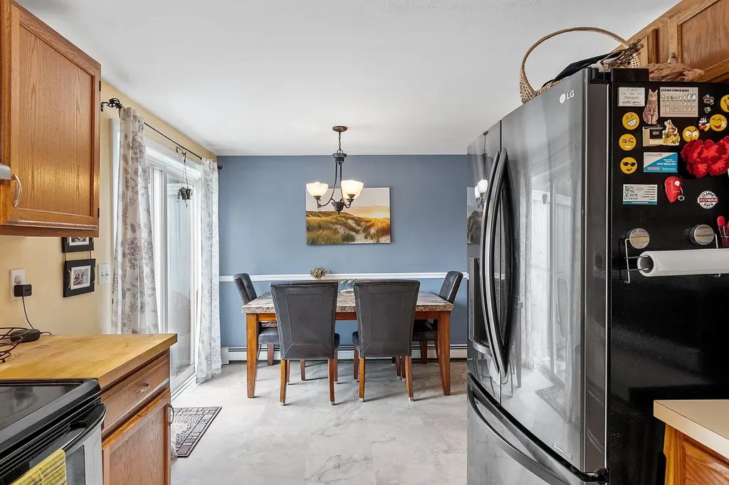 12 Cricket Lane Sandown NH 03873