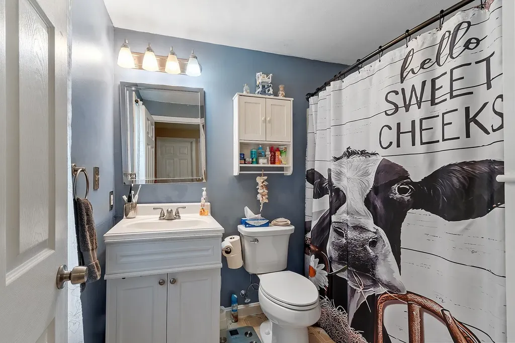 12 Cricket Lane Sandown NH 03873
