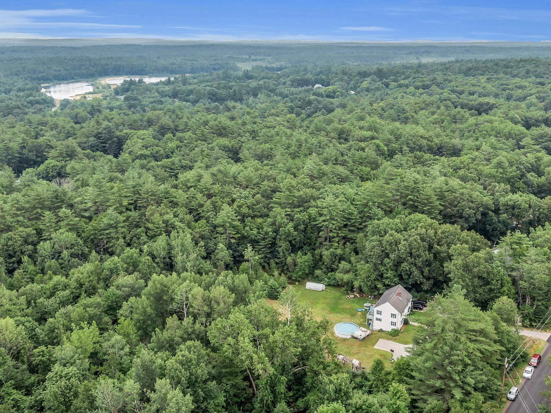 12 Cricket Lane Sandown NH 03873