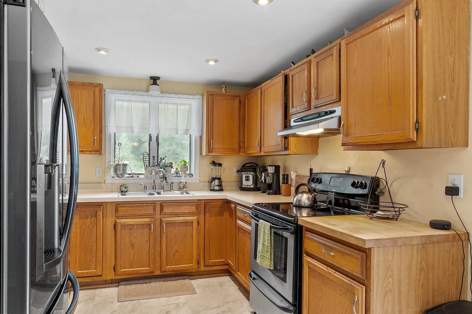 12 Cricket Lane Sandown NH 03873
