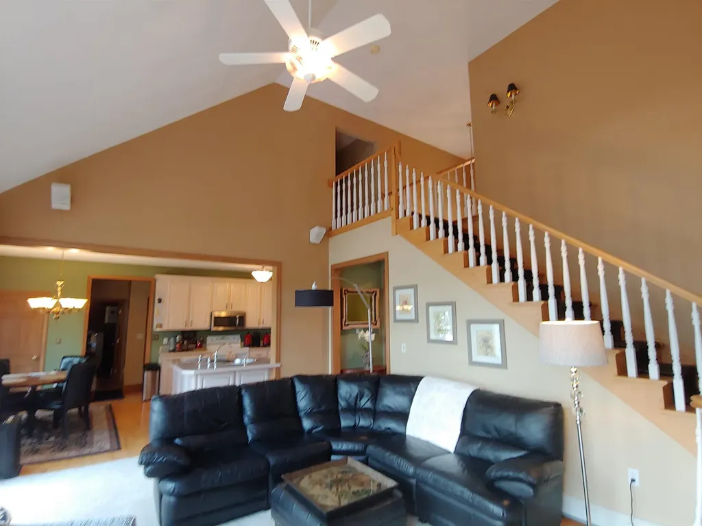 5 Rockingham Road Wolfeboro NH 03894