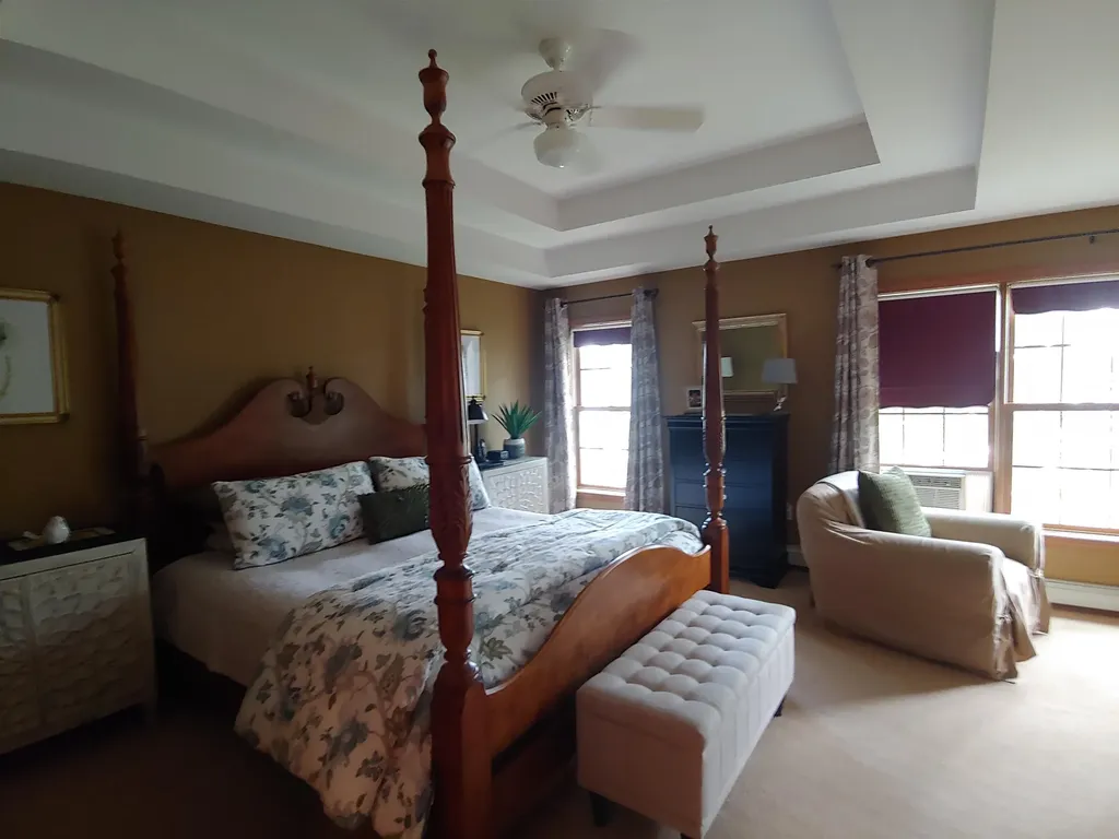 5 Rockingham Road Wolfeboro NH 03894