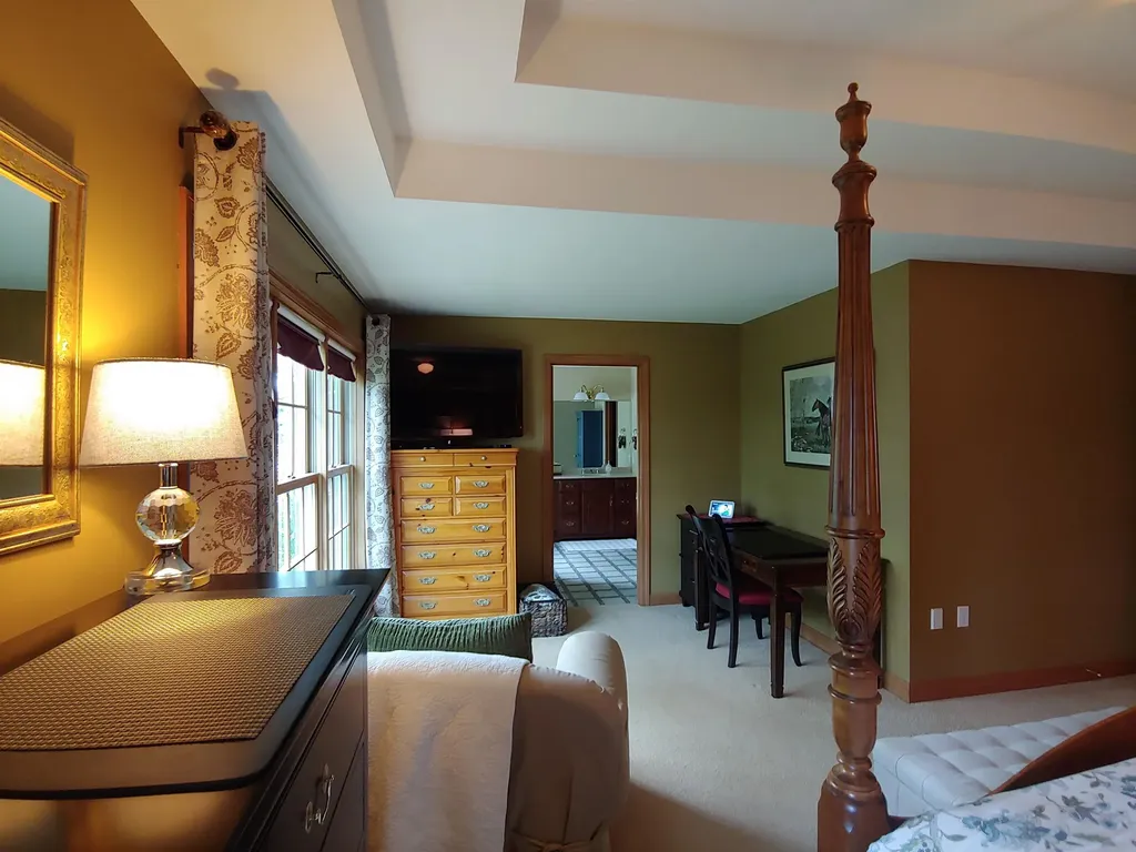 5 Rockingham Road Wolfeboro NH 03894