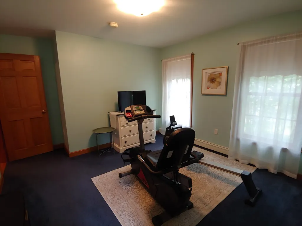 5 Rockingham Road Wolfeboro NH 03894