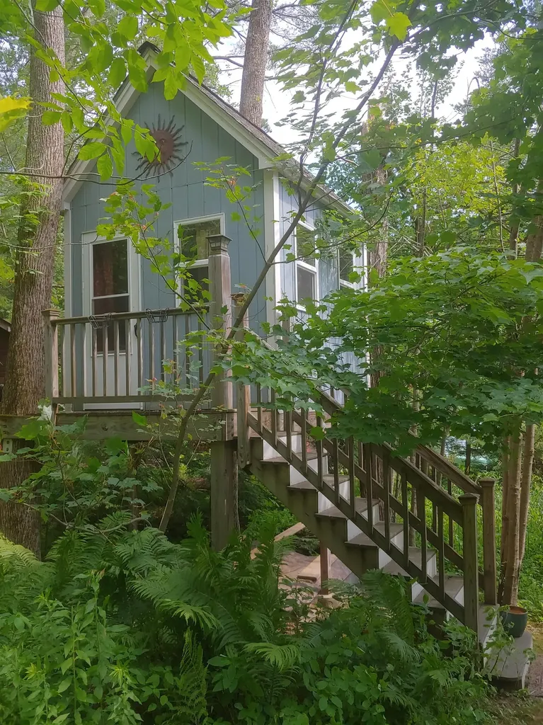 5 Rockingham Road Wolfeboro NH 03894