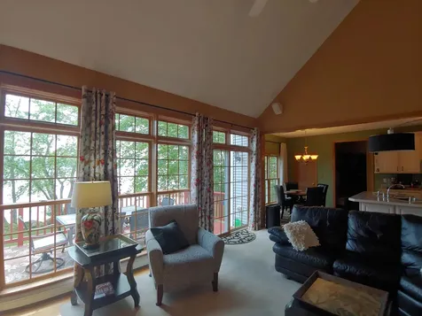 5 Rockingham Road Wolfeboro NH 03894