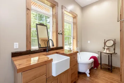 1690 Province Lake Road Wakefield NH 03830