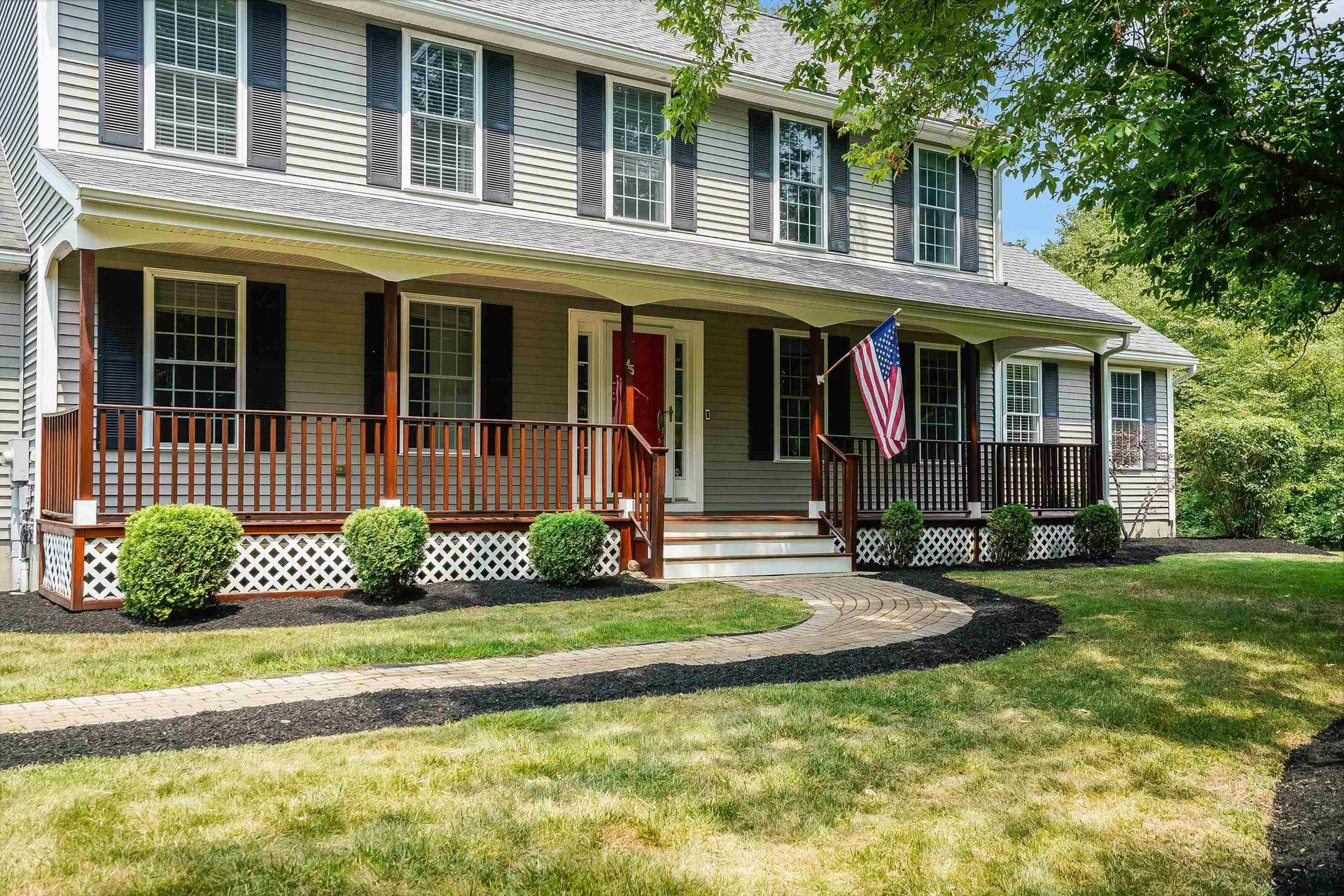 45 Auburn Road Londonderry NH 03053