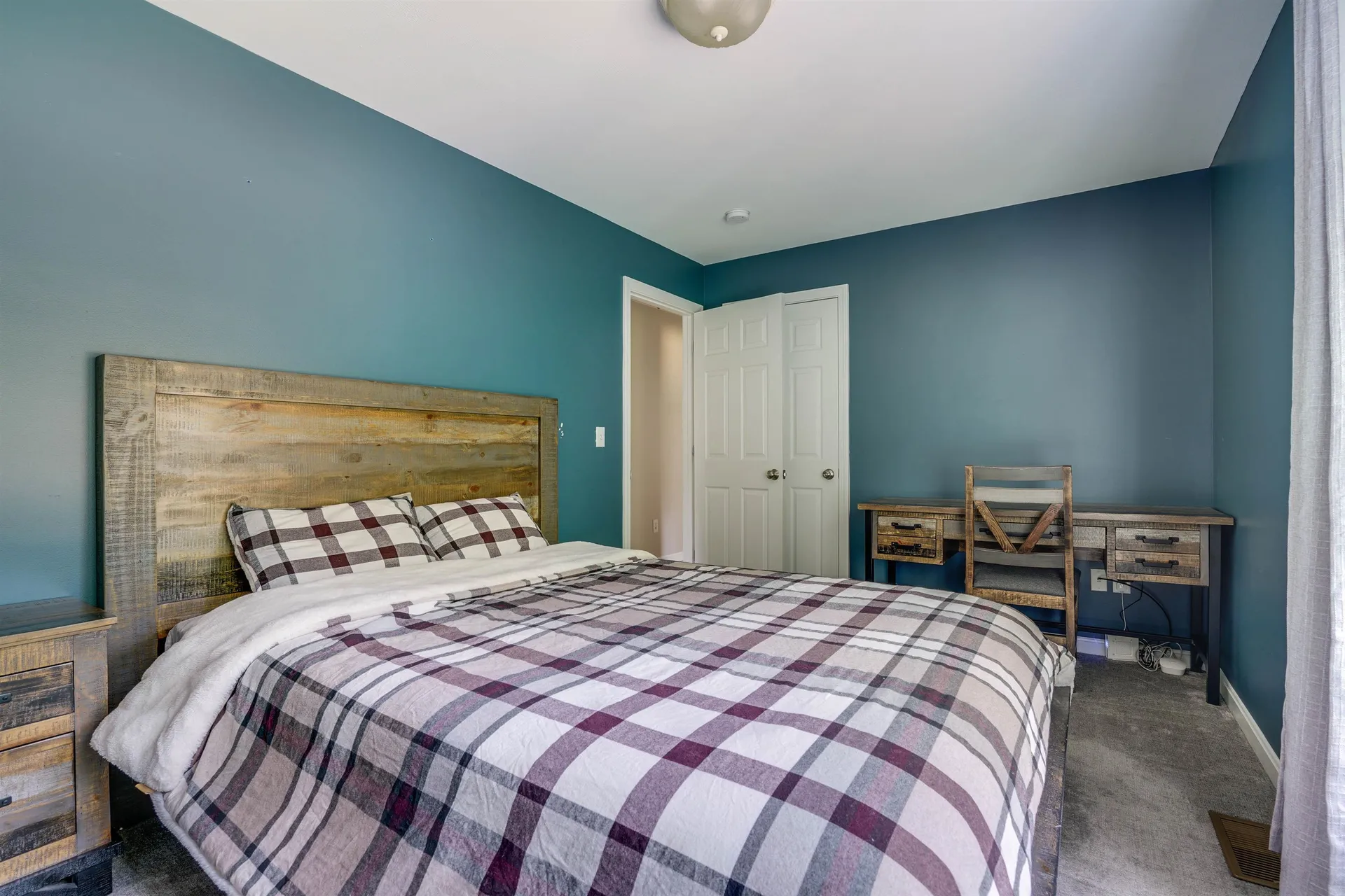 45 Auburn Road Londonderry NH 03053