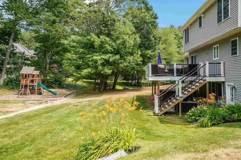 45 Auburn Road Londonderry NH 03053