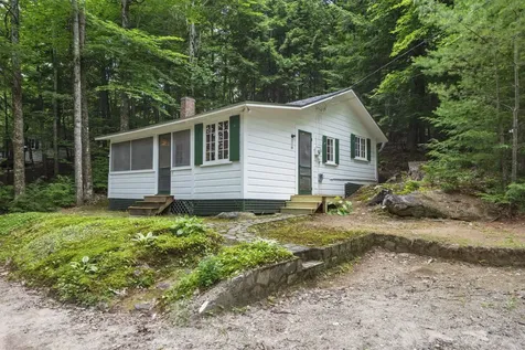 17 Sleepy Hollow Lane Hebron NH 03241