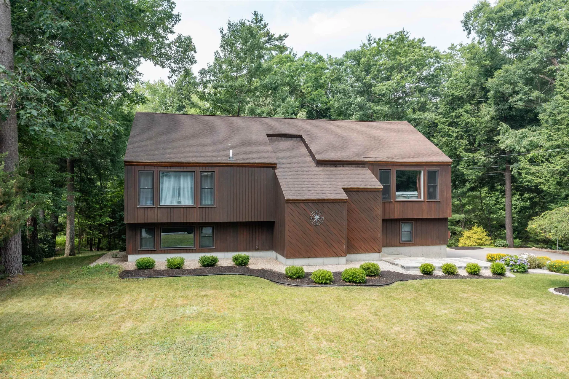 43 Boxwood Circle Milford NH 03055