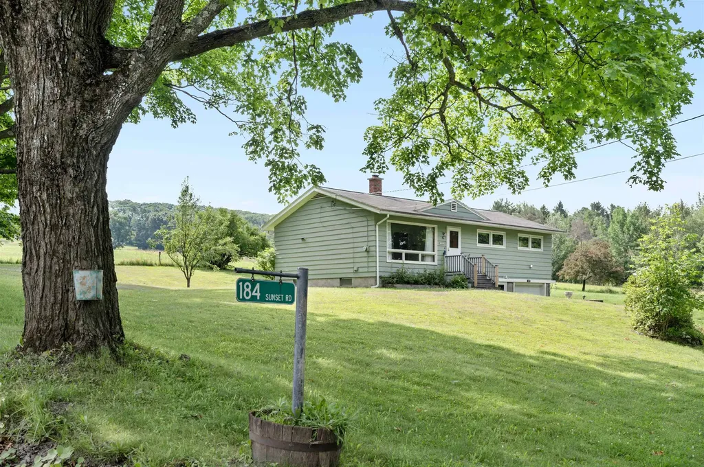 184 Sunset Road Barre Town VT 05641