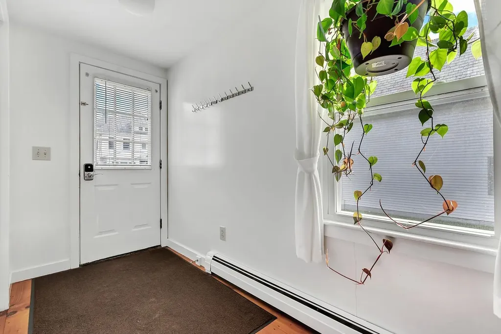 31 Pleasant Street Ludlow VT 05149