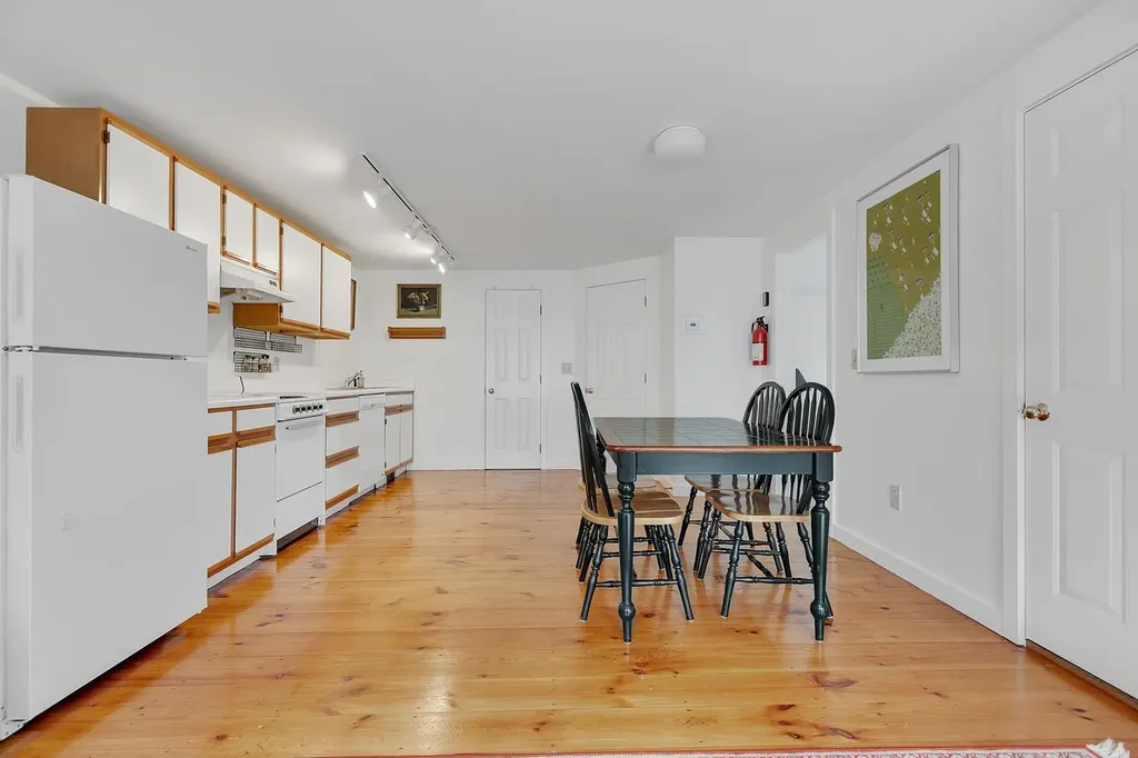 31 Pleasant Street Ludlow VT 05149