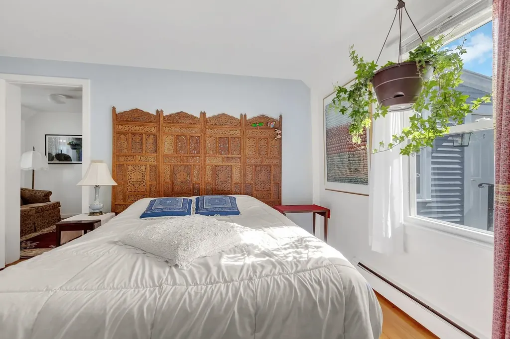 31 Pleasant Street Ludlow VT 05149